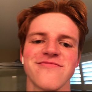 Meet your Posher, Ethan